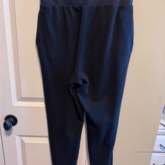 Victoria Sport elastic Waist Women’s Black Sweatpants Elastic Hem Pockets Sz M - Picture 6 of 10